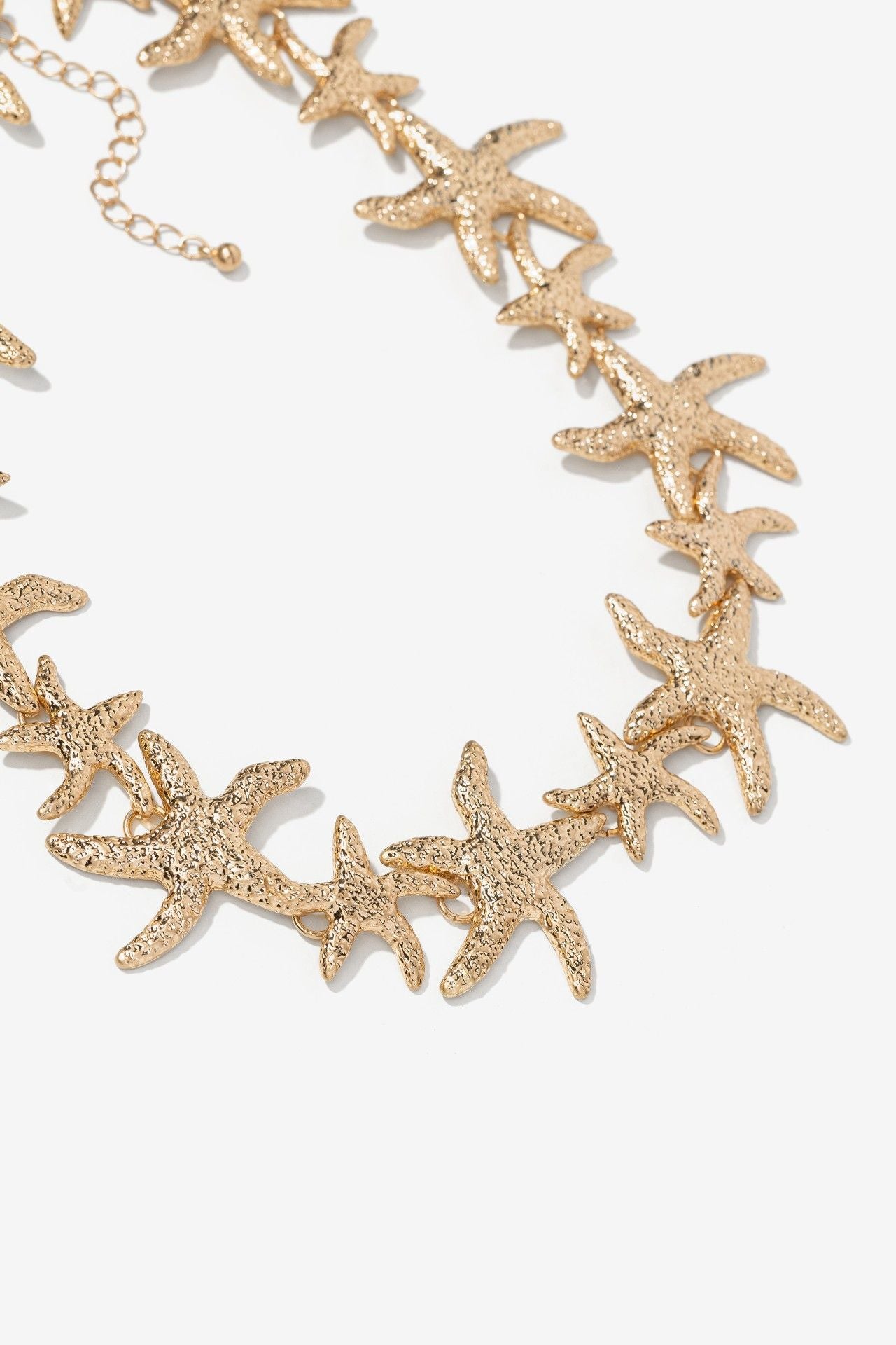 Collar Estrella de Mar Dorado 3983