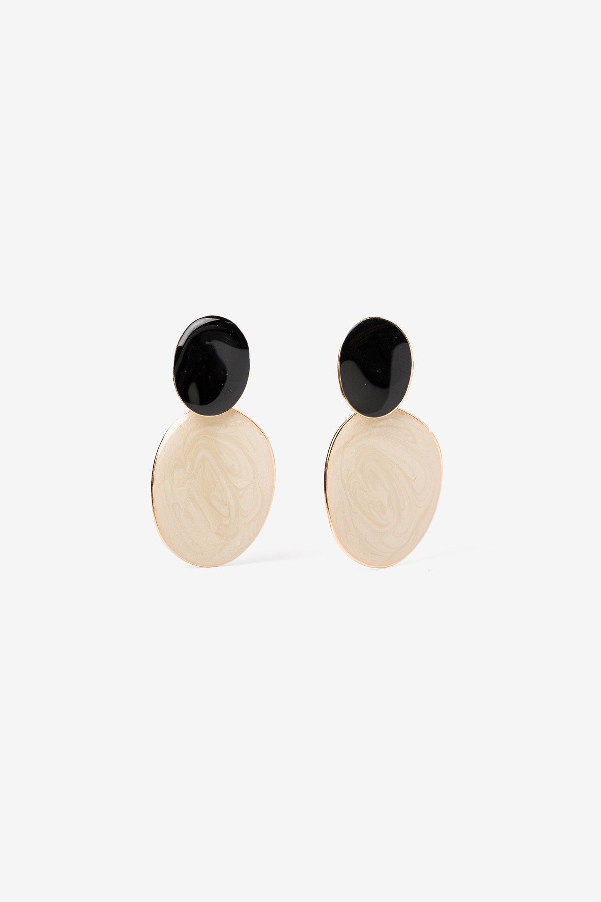 EAR 6302