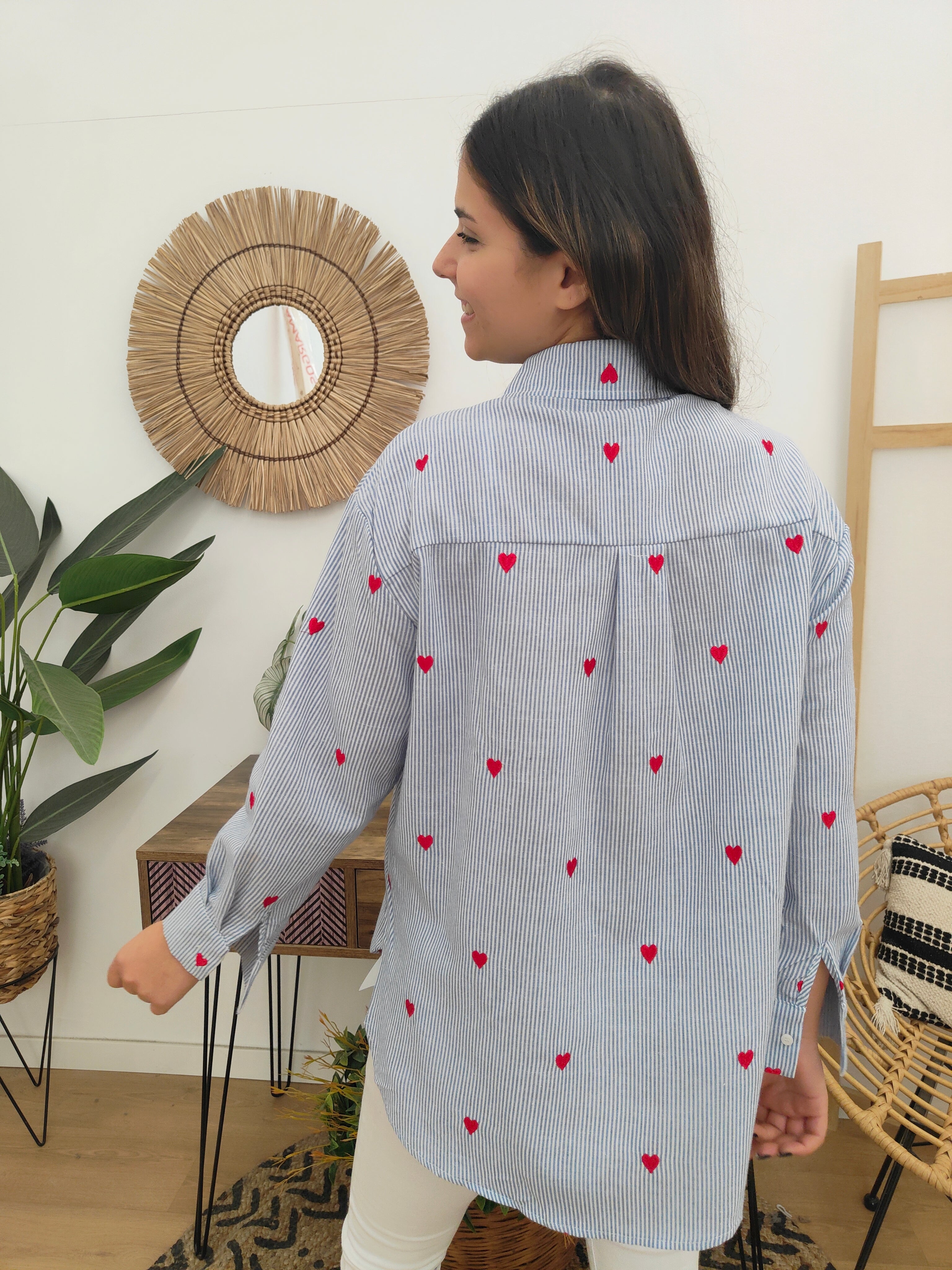 Camisa Rayas Corazones