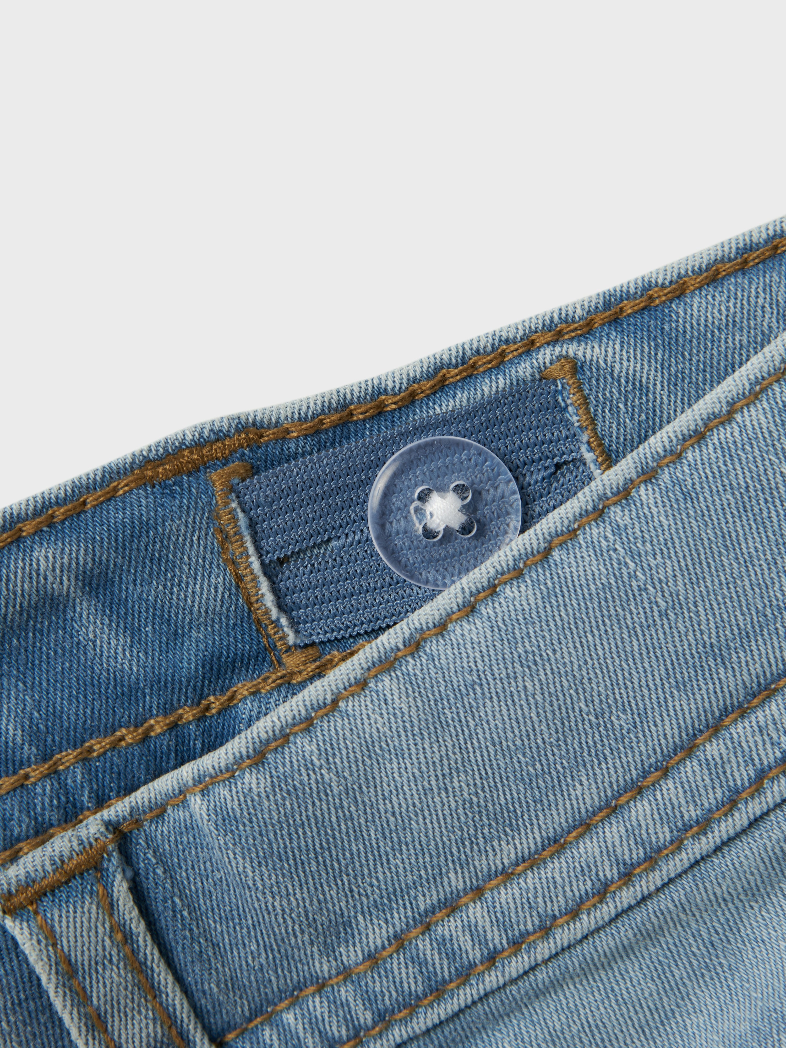 Short Light Blue Denim Girl