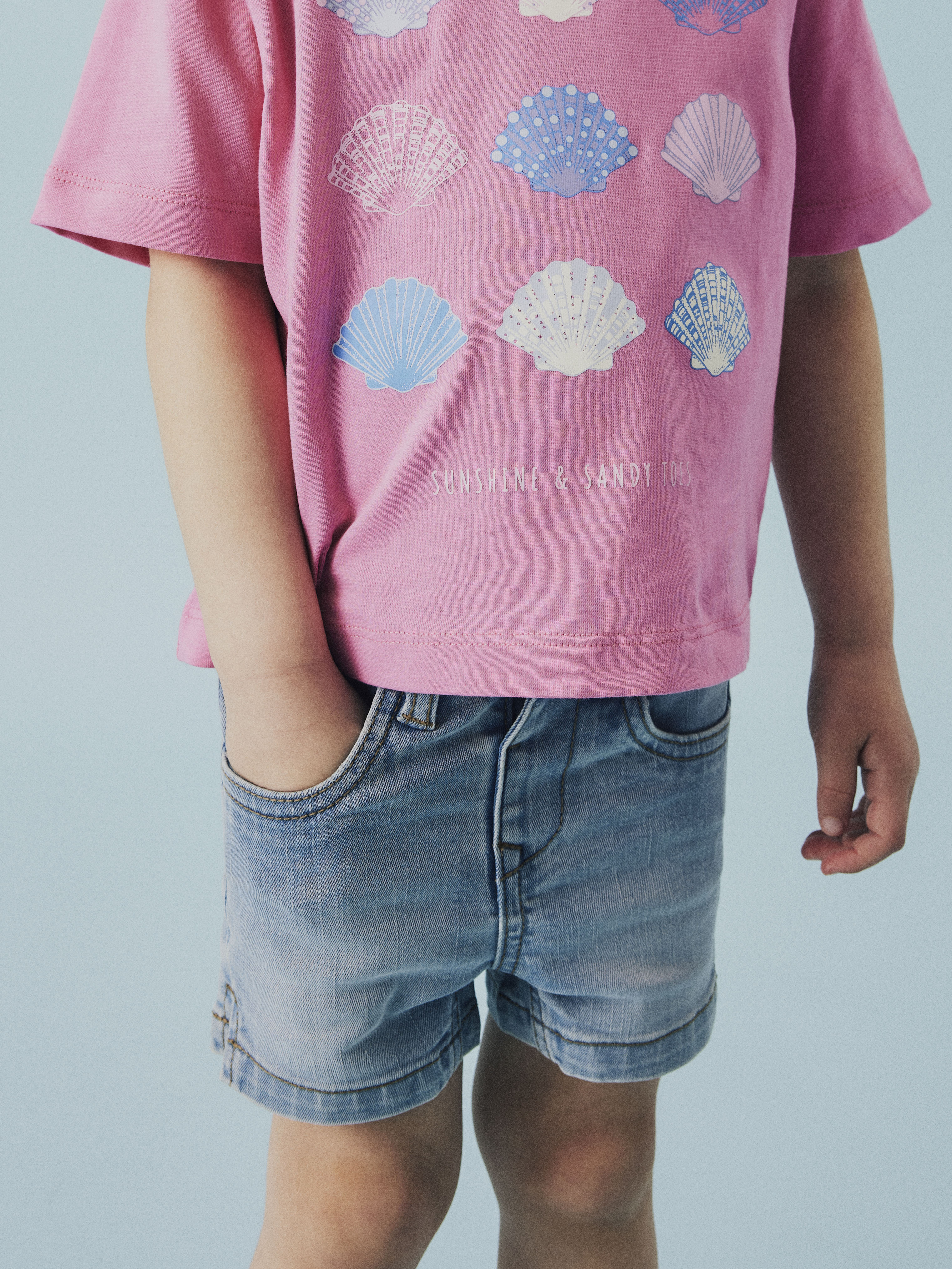 Short Light Blue Denim Girl
