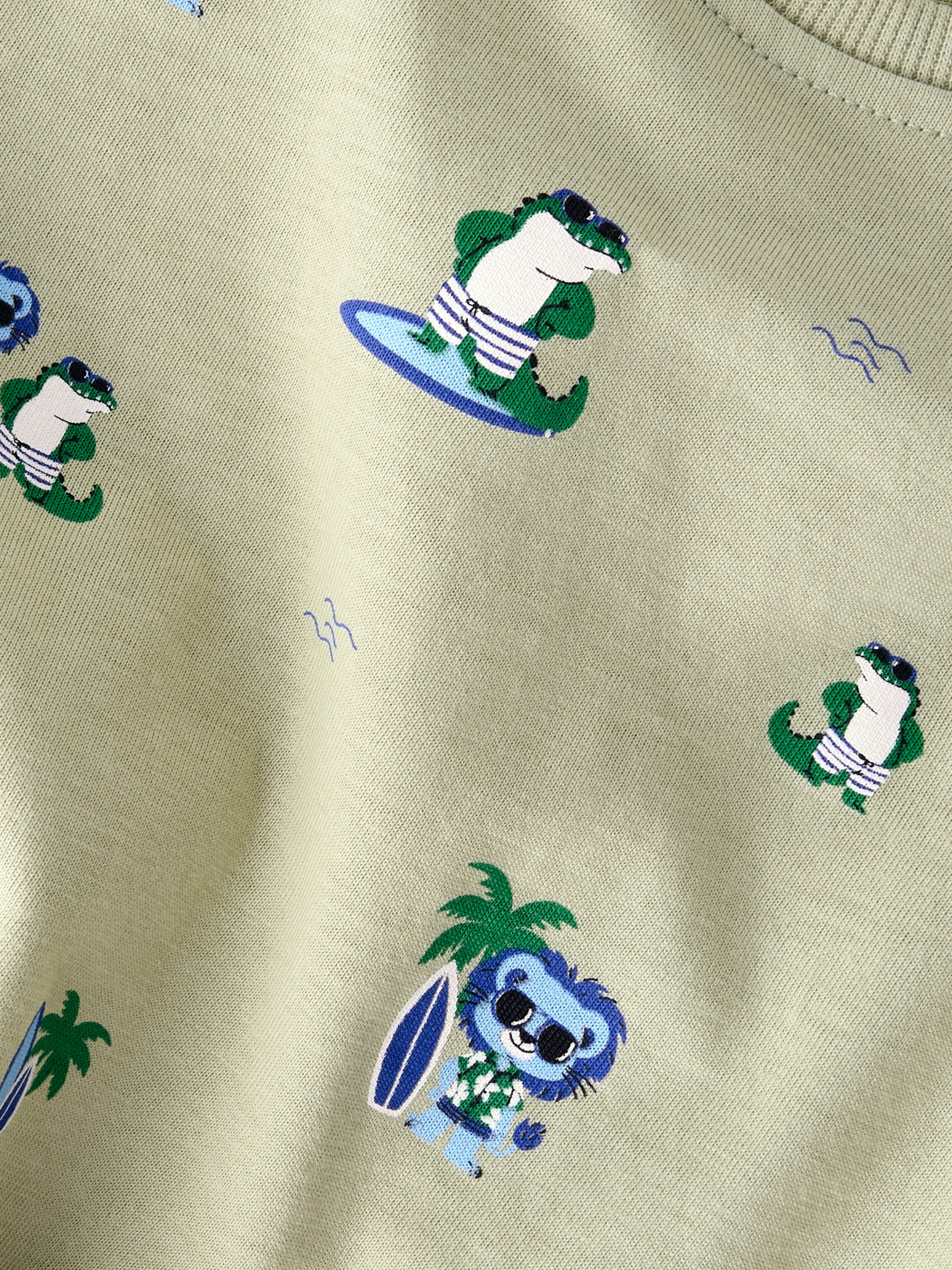 Camiseta Animalitos Surf Verde
