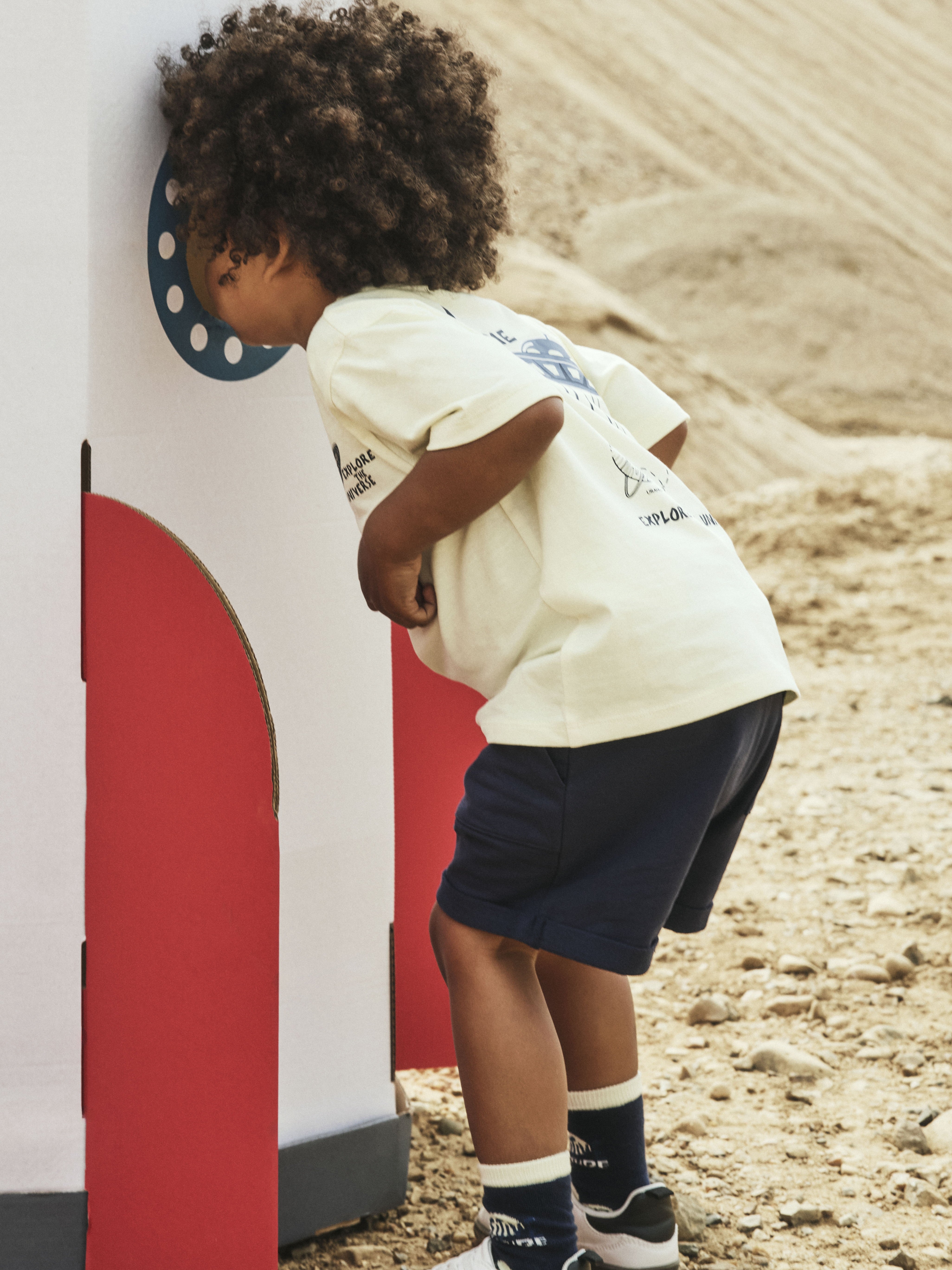 Camiseta Espacio Amarilla Mini