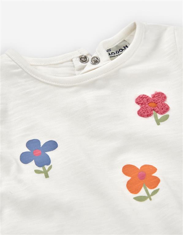 Camiseta Blanca Flores Bebé