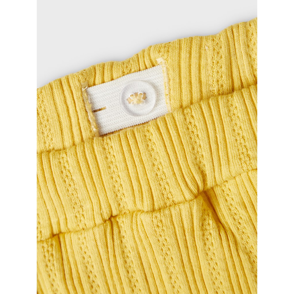 Short Amarillo